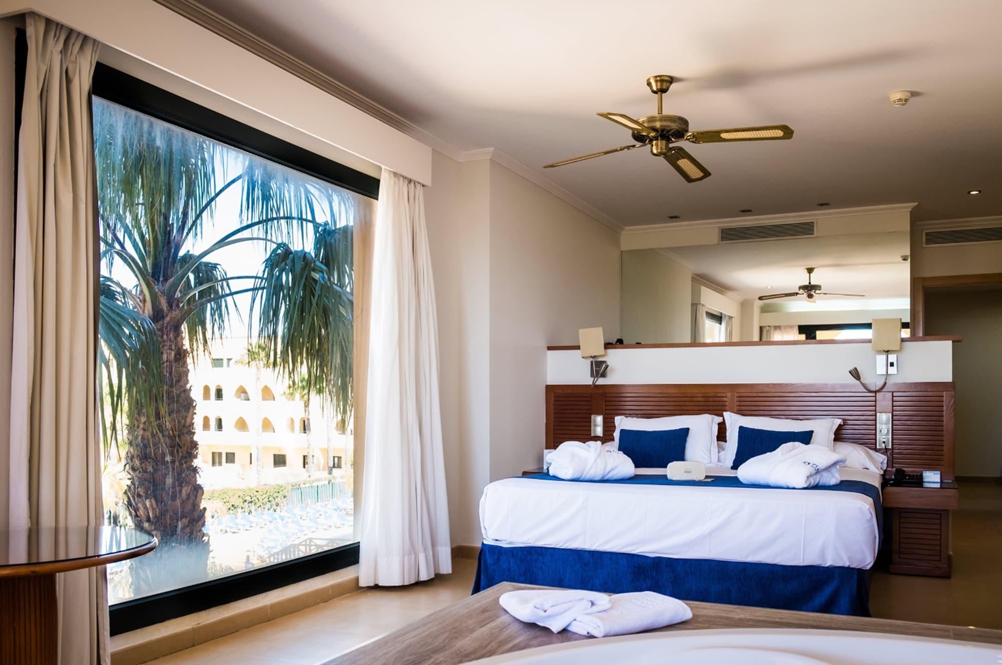 Playamarina Hotel Ayamonte Exterior photo