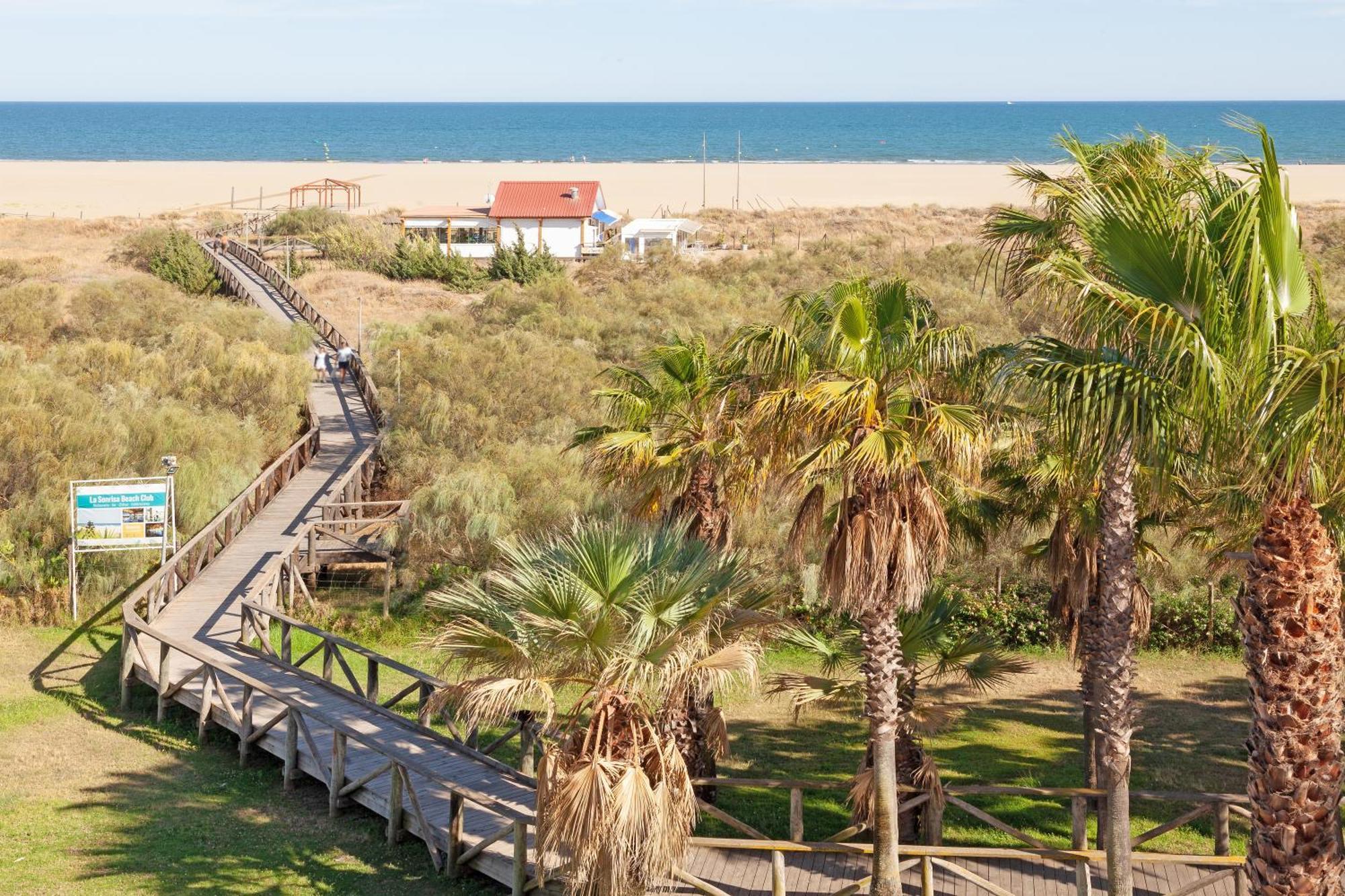 Playamarina Hotel Ayamonte Exterior photo